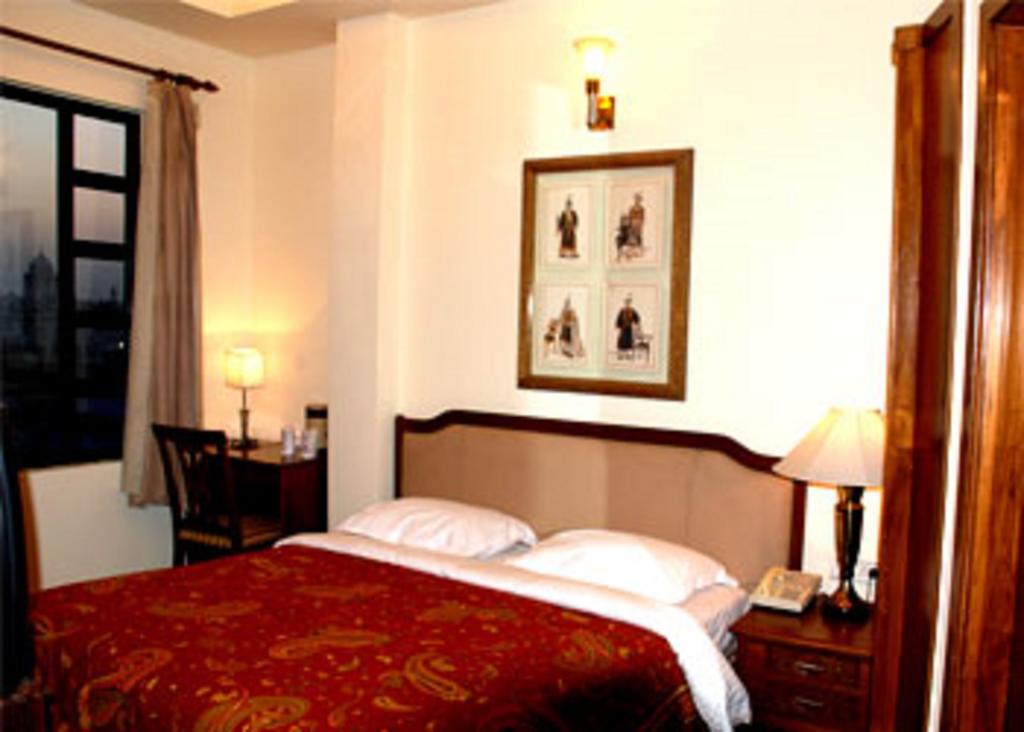 Hotel Indus Amritsar Extérieur photo