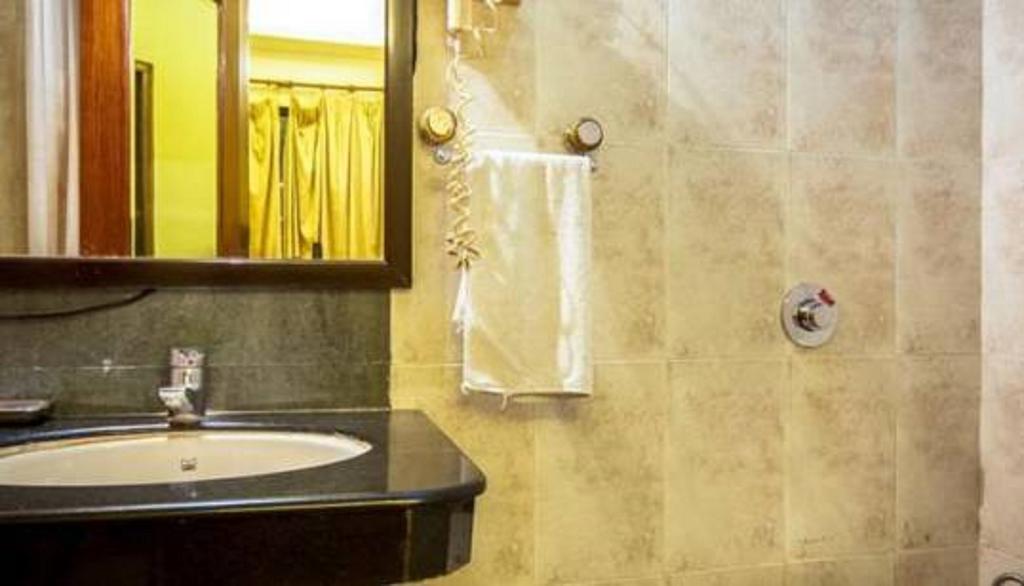 Hotel Indus Amritsar Extérieur photo